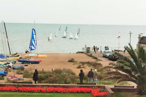 3 bedroom flat for sale, Wilton Court Mansions, Marina, Bexhill on Sea, TN40