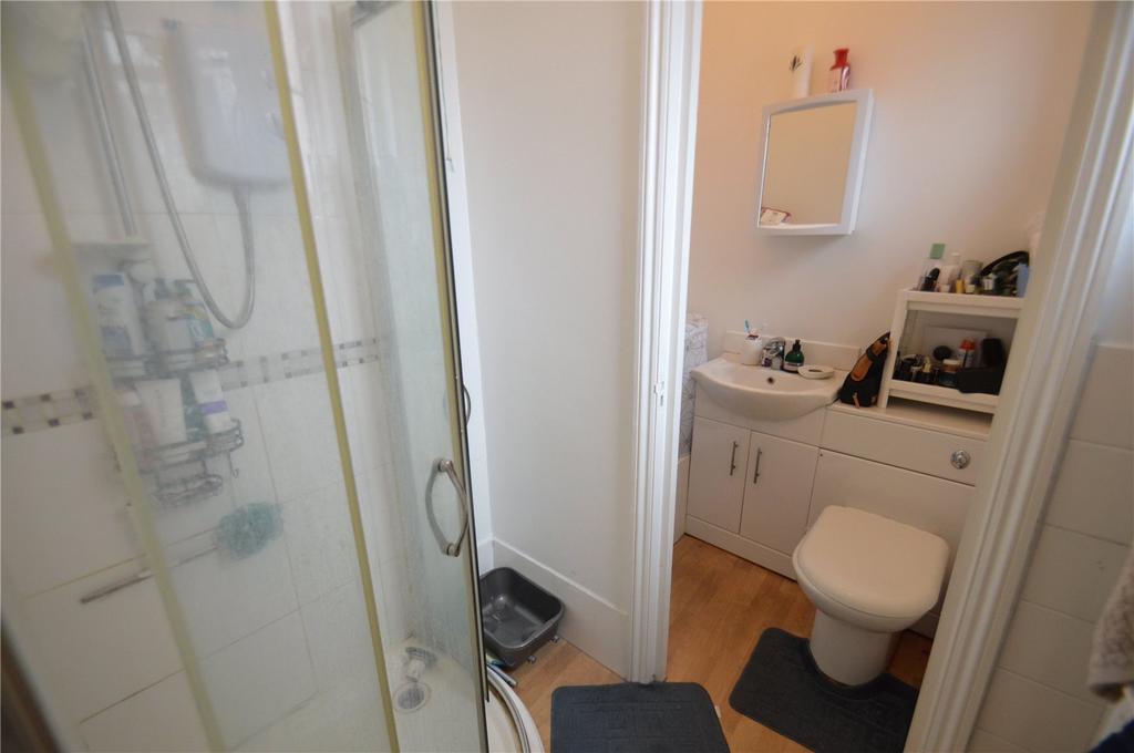 Apartment in Carshalton - View 5