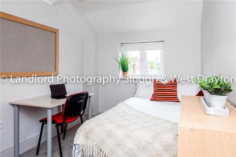 Broomfield, Guildford, Surrey, GU2
