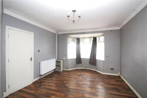 4 bedroom semi-detached house to rent, Bargery Road, London, SE6