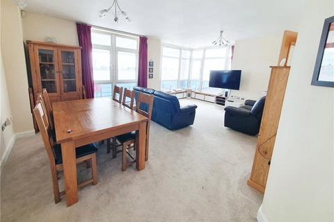 2 bedroom apartment for sale, Arethusa House, Gunwharf Quays, Portsmouth