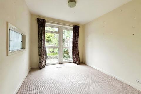 50 Shefford Crescent, Wokingham, RG40 1YP