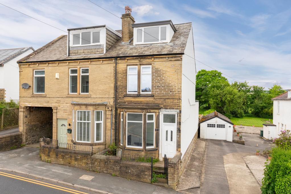 Otley Road, Eldwick, Bingley, West... 3 bed semidetached house for