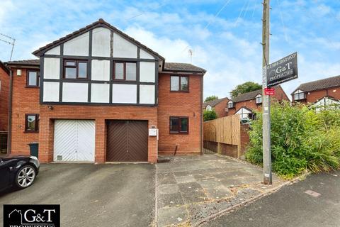 3 bedroom semi-detached house for sale, Tyzack Close, Brierley Hill