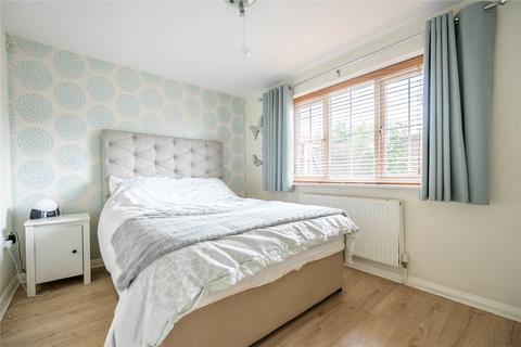 2 bedroom maisonette for sale, Mossmans Close, Milton Keynes MK2