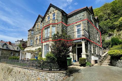 2 bedroom flat for sale, Flat 2, Hendre Hall, Barmouth, LL42 1RE