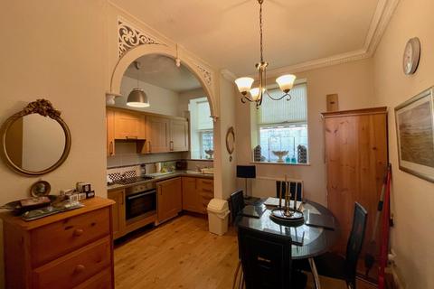 2 bedroom flat for sale, Flat 2, Hendre Hall, Barmouth, LL42 1RE