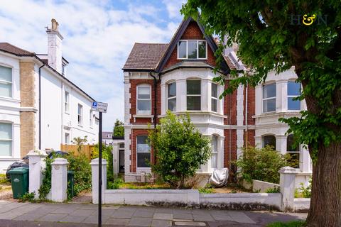 1 bedroom flat for sale, Hove Park Villas, Hove BN3