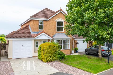 8 Lupin Close, Whittle Le Woods, Chorley, PR6 7RG