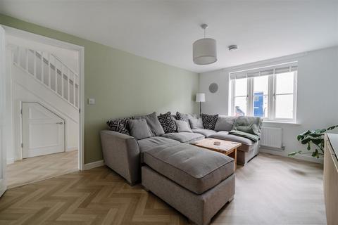 2 Bownder Kolom, Nansledan, Newquay, TR8 4RU