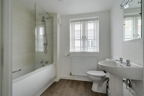 2 Bownder Kolom, Nansledan, Newquay, TR8 4RU