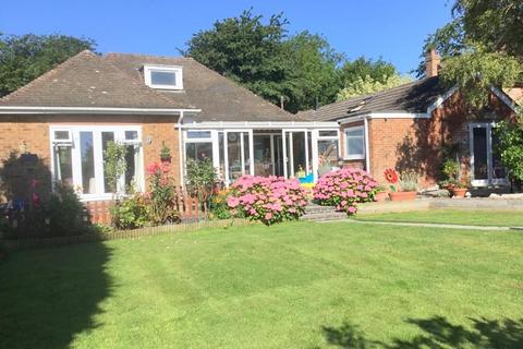 5 bedroom detached bungalow for sale, Tetney Road, Humberston, Grimsby