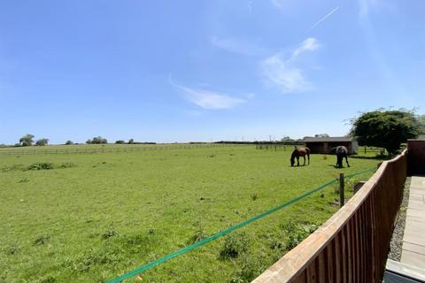 5 bedroom detached bungalow for sale, Tetney Road, Humberston, Grimsby