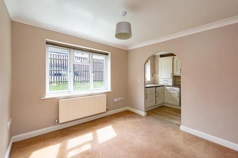 124b Common Road, Wombourne, Wolverhampton, WV5 0NE