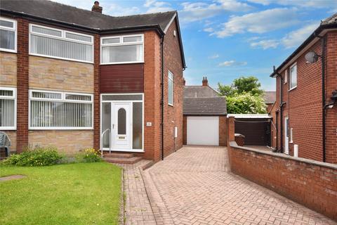 4 bedroom semi-detached house for sale, Brunswick Gardens, Garforth, Leeds, West Yorkshire