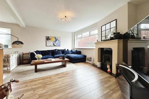 4 Sandhills, Hightown, Liverpool, L38 9EP