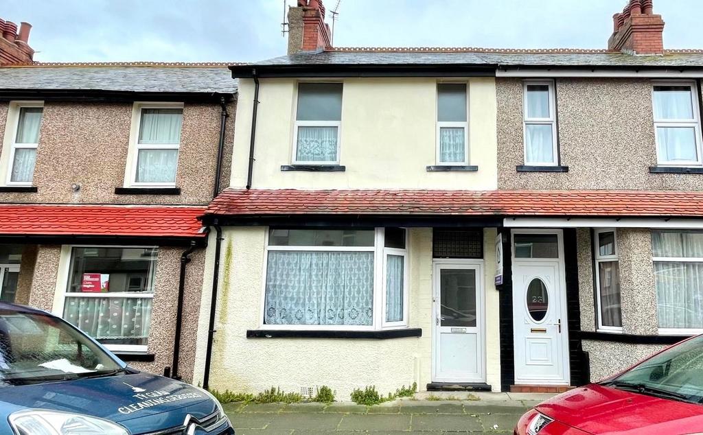 Alexandra Road, Llandudno 3 bed terraced house for sale £175,000