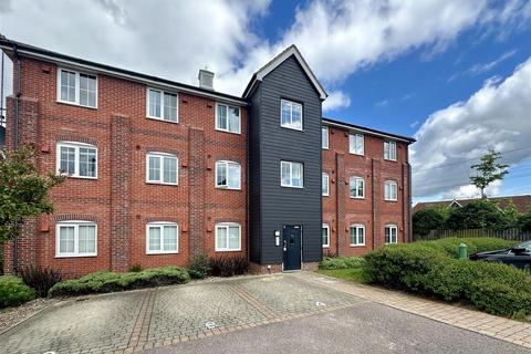 2 bedroom flat for sale, Windsor Court, Needham Market IP6