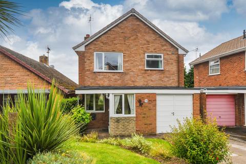 3 bedroom detached house for sale, 16 Woodlands Road, Wombourne, Wolverhampton