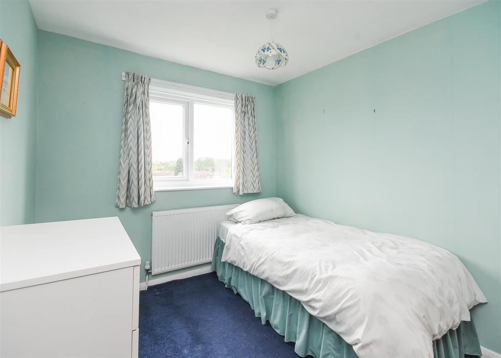 16 Woodlands Road - Double Bedroom 3.jpg