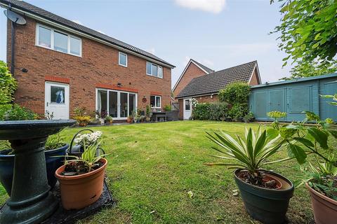 4 bedroom detached house for sale, Rowan Drive, Devizes