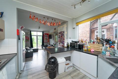 8 bedroom terraced house for sale, Egerton Road, Fallowfield