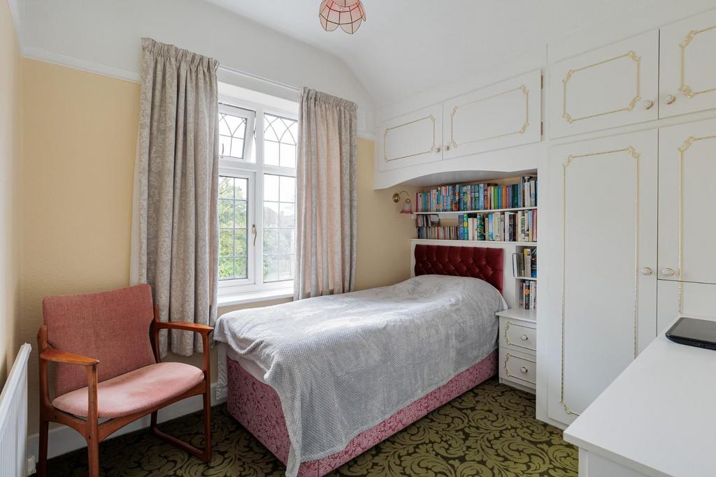 4 fairfax drive 18.jpg