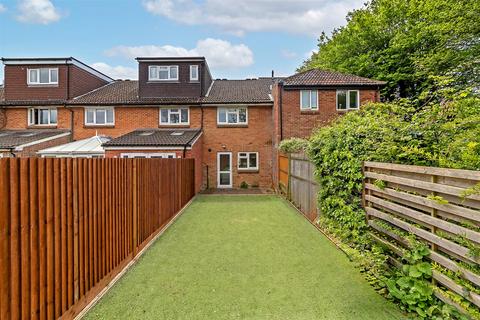 2 bedroom terraced house for sale, The Leys, St. Albans