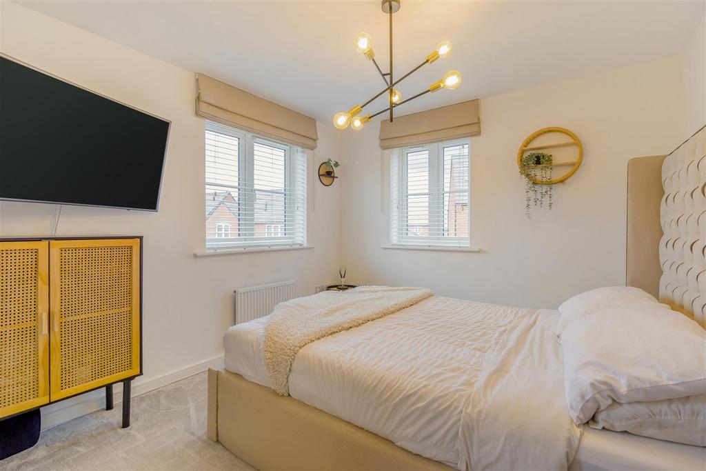 8604867-interior14.jpg