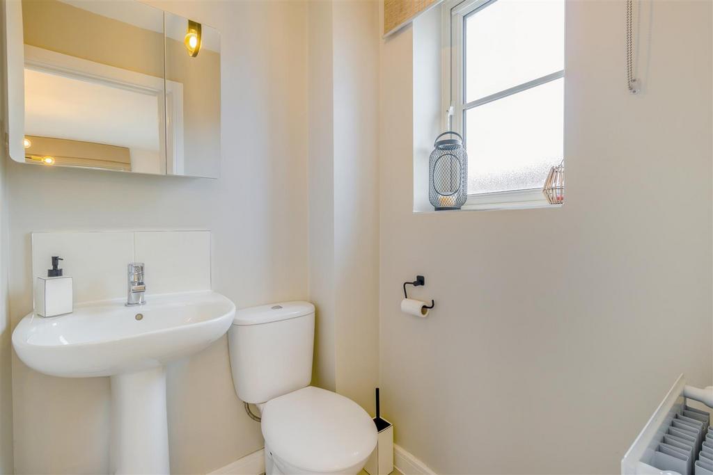 8604867-interior17.jpg