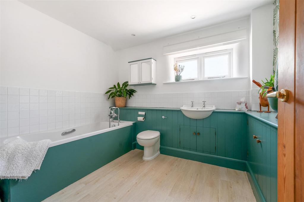 Family bathroom