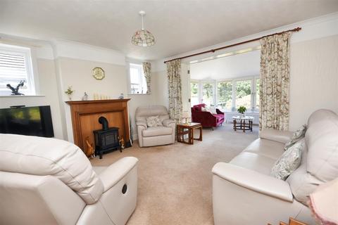 3 bedroom detached house for sale, Grosvenor Road, Shaftesbury