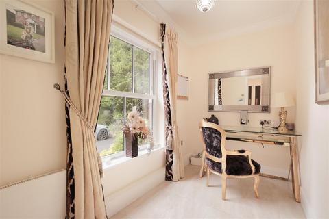 3 bedroom townhouse for sale, Bradgate Road, Altrincham