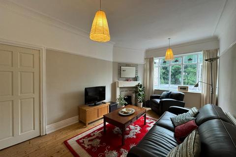 4 bedroom semi-detached house for sale, South Drive, Chorltonville