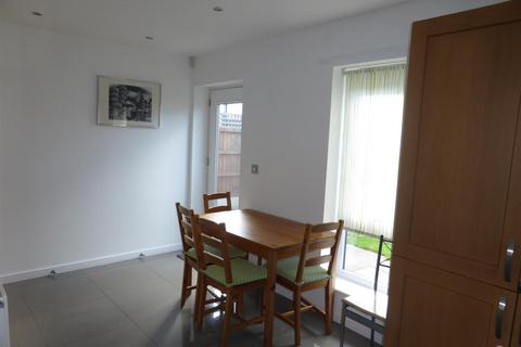 3 bedroom house to rent, Palmerston Street, Beswick, Manchester