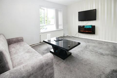 1 bedroom apartment for sale, Hendford Drive, Bradford BD3