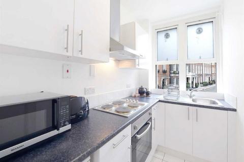 1 bedroom apartment to rent, Hill Street, London, W1J