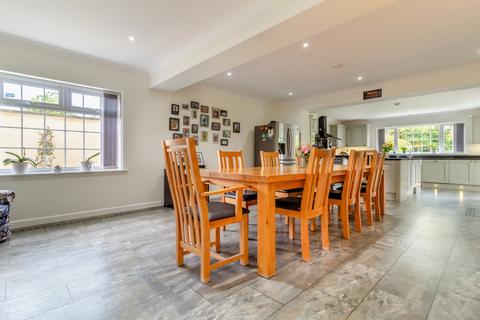4 bedroom equestrian property for sale, Gate House Lane, North Wootton, King's Lynn, Norfolk, PE30