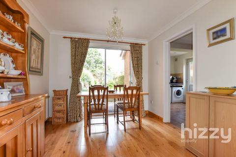 44 Edwin Panks Road, Hadleigh, Ipswich, IP7 5JL