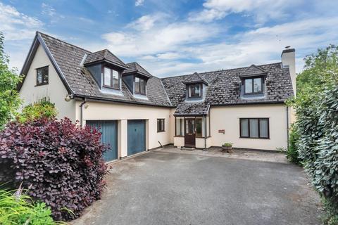 4 bedroom detached house for sale, Cae Celyn, Berriew Welshpool, SY21 8BT