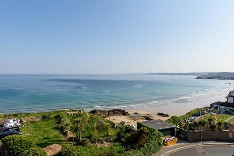 4 bedroom terraced house for sale, Island Crescent, Newquay TR7