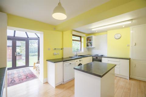 5 bedroom semi-detached house for sale, Wyebank, Bakewell