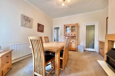 22 Hamilton Road, Sheffield, S5 6WH
