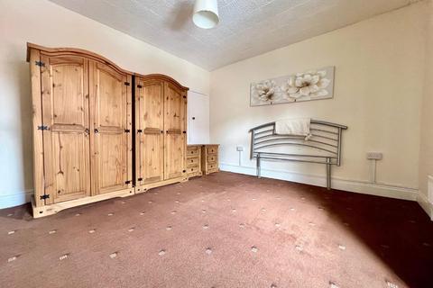 22 Hamilton Road, Sheffield, S5 6WH