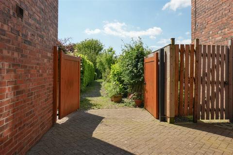 4 Beech Tree Court, Linton On Ouse, York, YO30 2AW