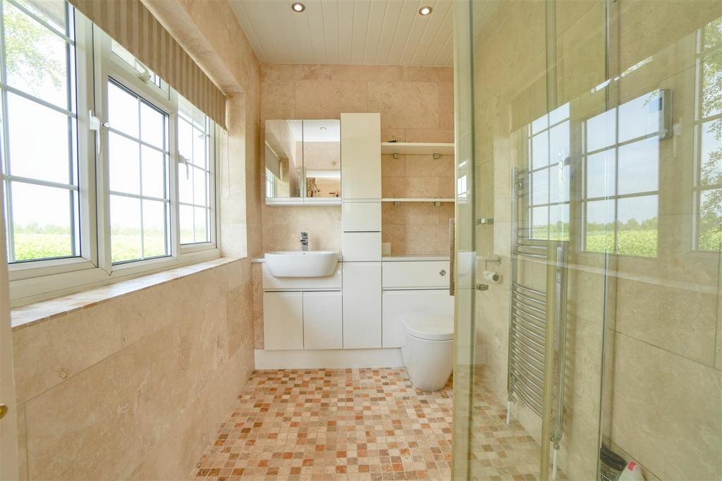 Ensuite Shower Room