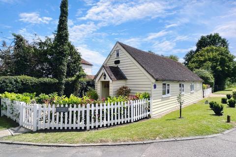 2 bedroom detached bungalow for sale, FRITTENDEN