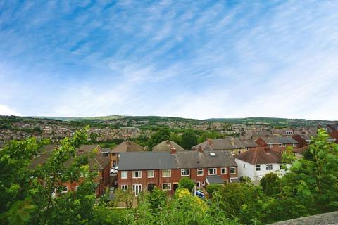 214 Bole Hill Road, Sheffield, S6 5DE