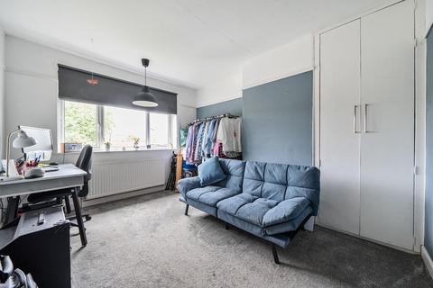 24 Calcaria Road, Tadcaster, LS24 9HH