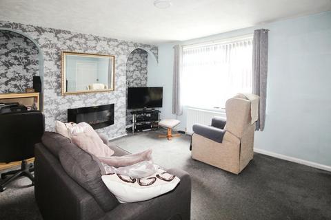 3 bedroom semi-detached house for sale, Fairfield Avenue, Pudsey